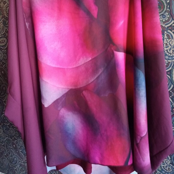 Zooni Collection XL Black Flower Design Blouse - Picture 2 of 3